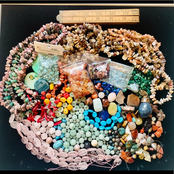 Other - 2.25 lbs polished gemstone beads pendants strands